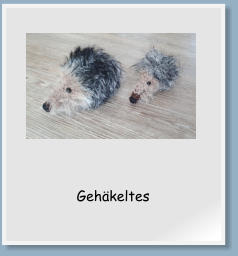 Gehäkeltes